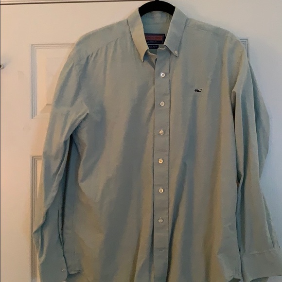Vineyard Vines light green button up - Picture 2 of 2